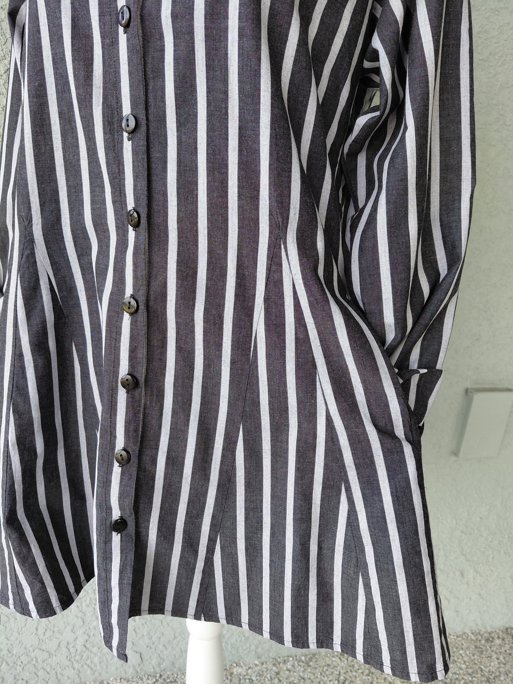 Tulip Black White Striped Button Front Tunic Shirt Size M Cotton - Picture 3 of 11
